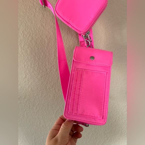 Fabletics Modular Crossbody Clip Bag - Picture 4 of 5